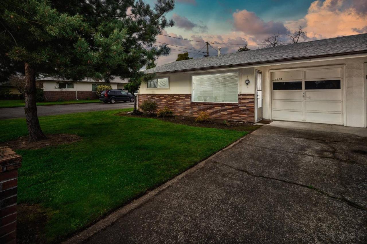 Walnut Bungalow West Villa Hillsboro Exterior photo